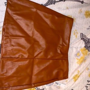 Leather, fitted, brown skirt